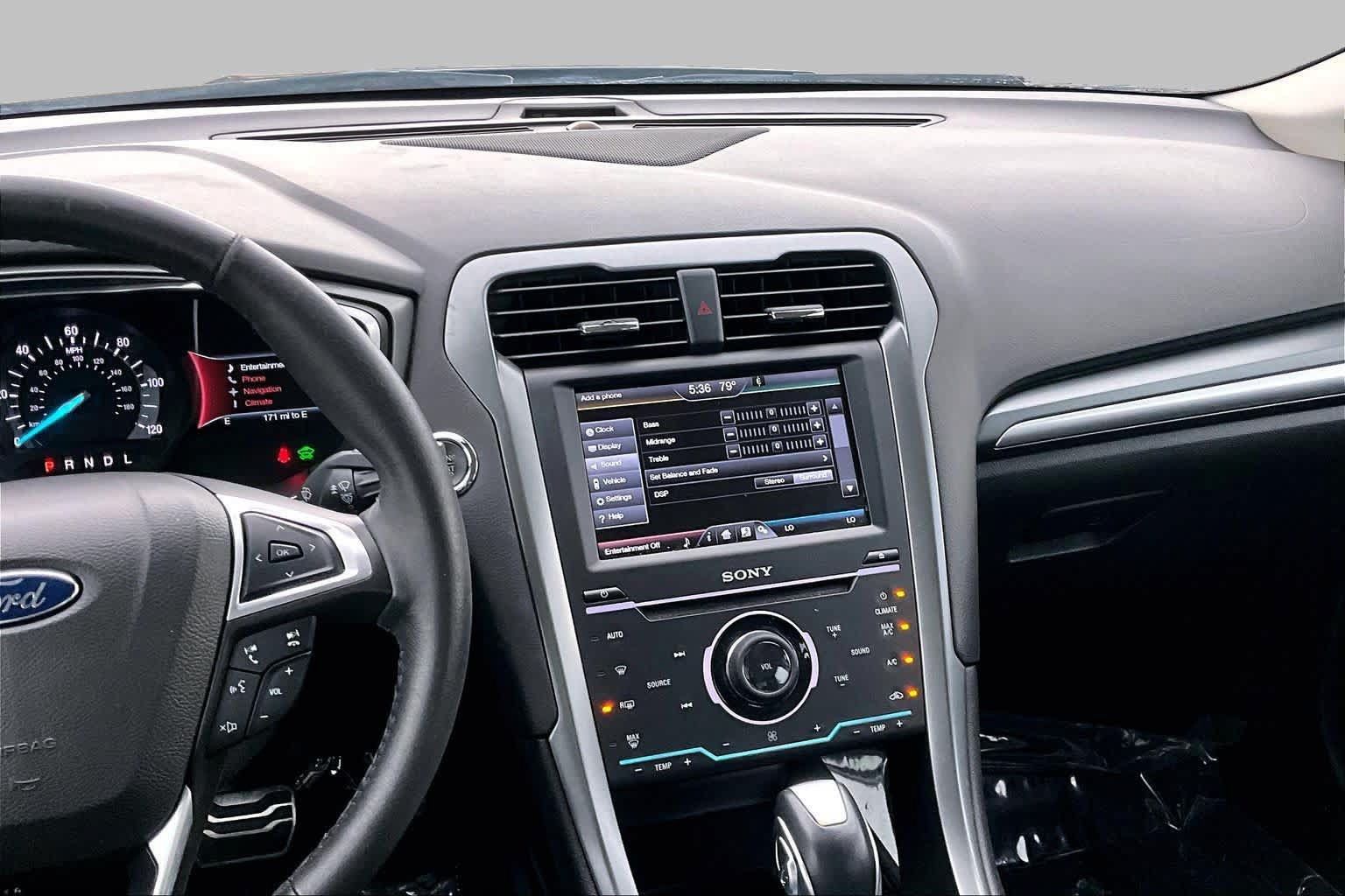 Used 2015 Ford Fusion Titanium FWD image 7