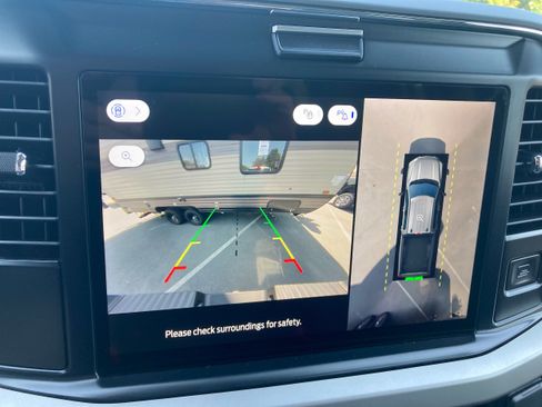 Certified 2026 Ford F250 XLT w/ XLT Premium Package image 21