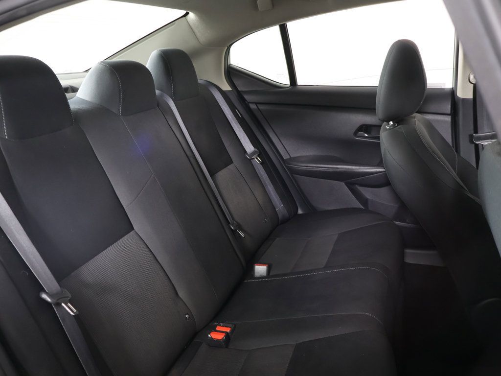 Used 2025 Nissan Sentra SV FWD image 31