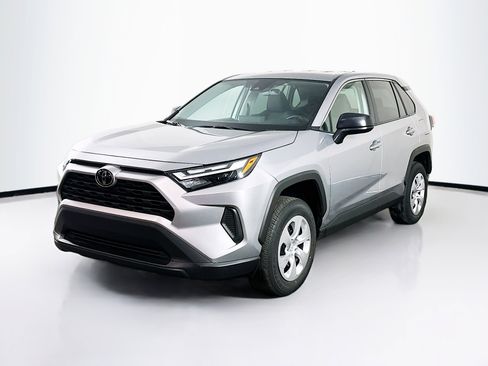 Used 2025 Toyota RAV4 LE image 3