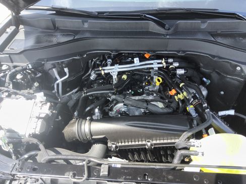 New 2026 Ford Explorer Active RWD image 34