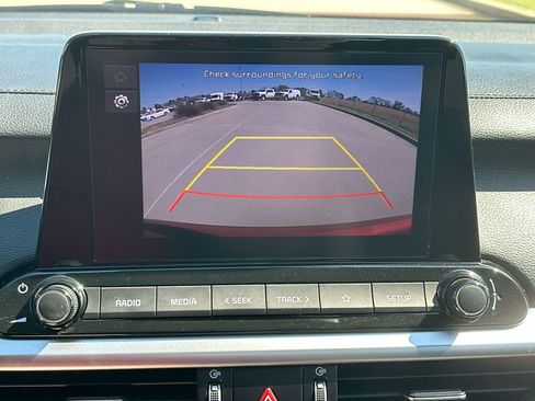 Used 2024 Kia Forte LXS image 17