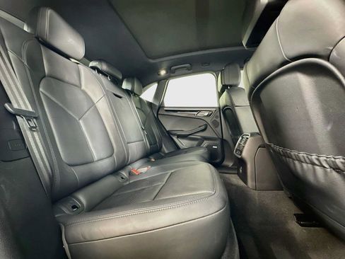 Certified 2023 Porsche Macan S w/ Premium Package Plus AWD/4WD image 28