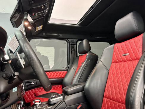 Used 2017 Mercedes-Benz G 63 AMG 4MATIC image 21