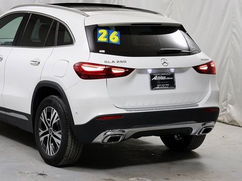 Certified 2026 Mercedes-Benz GLA 250 4MATIC image 8