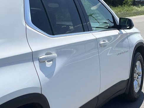 Used 2019 Chevrolet Traverse LS FWD image 21