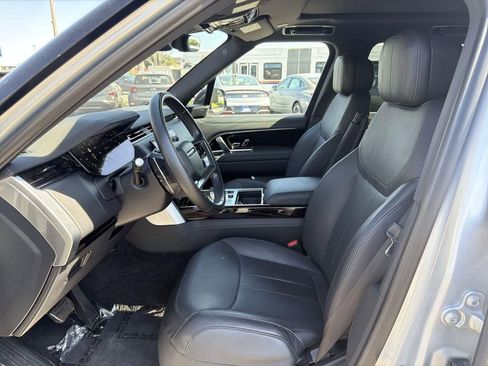 Used 2023 Land Rover Range Rover SE AWD/4WD image 25