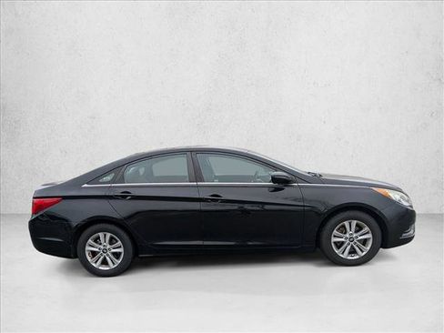 Used 2013 Hyundai Sonata GLS image 4