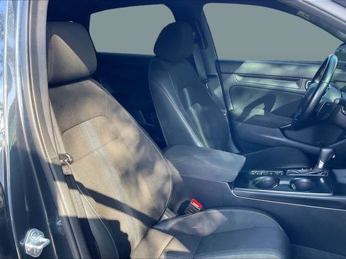 Used 2022 Honda Civic Sport image 8