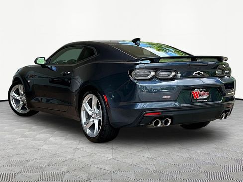 Used 2019 Chevrolet Camaro SS RWD image 4