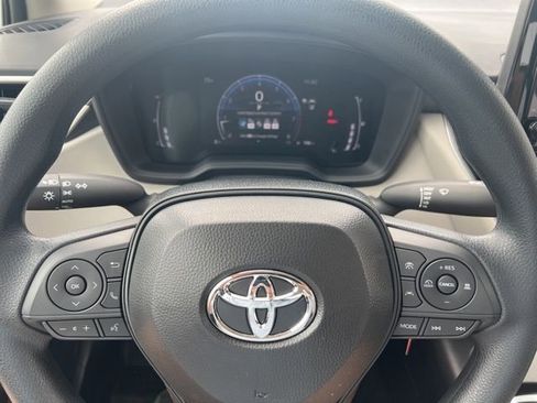New 2026 Toyota Corolla LE FWD image 18