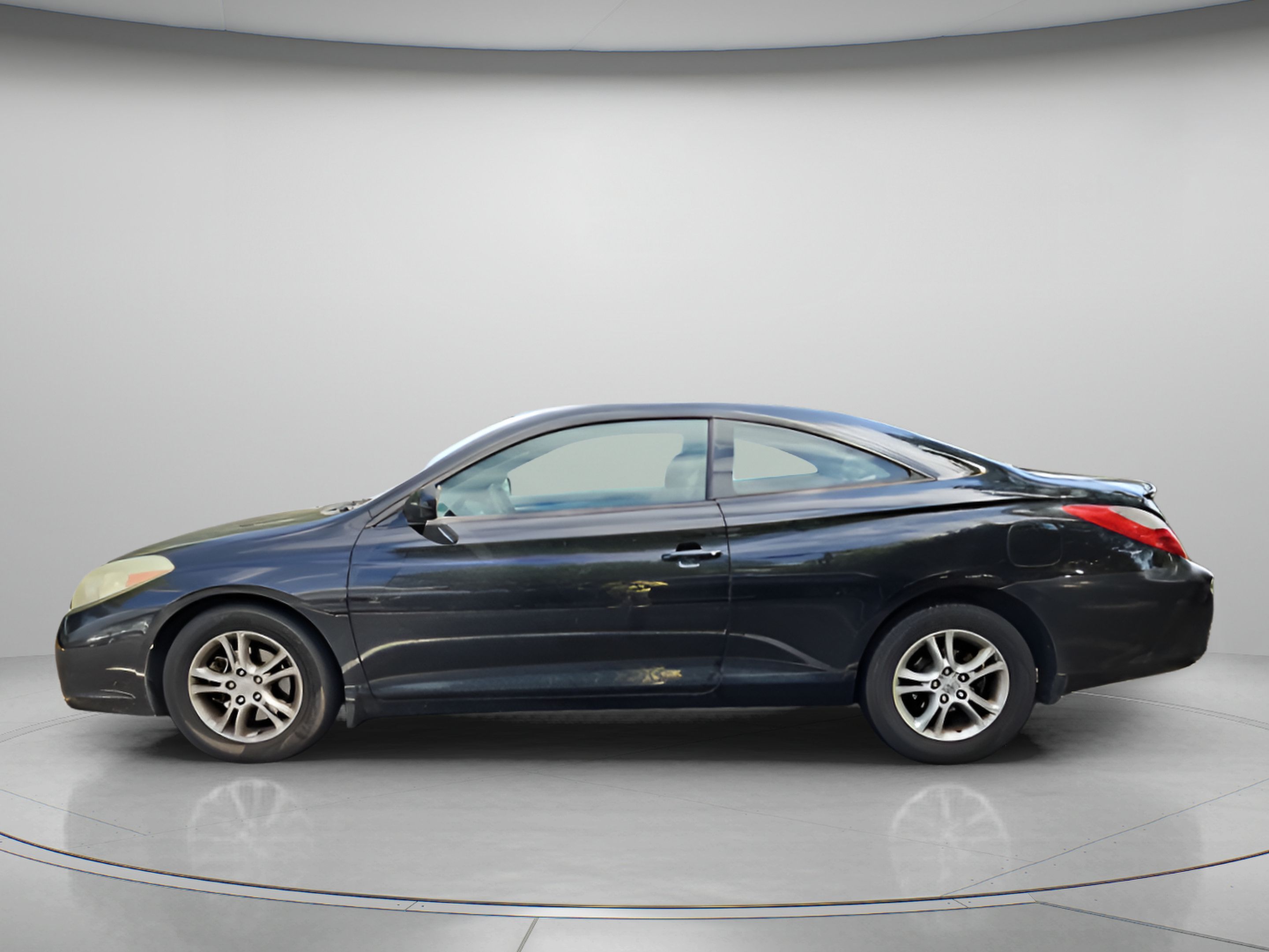 Used 2008 Toyota Solara SE FWD image 2