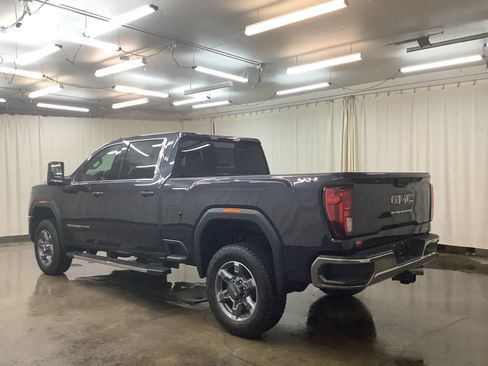 New 2026 GMC Sierra 2500 SLE AWD/4WD image 8