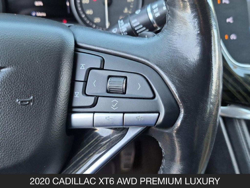Used 2020 Cadillac XT6 Premium Luxury AWD/4WD image 19