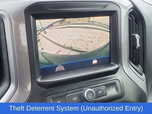 Certified 2021 Chevrolet Silverado 1500 Custom image 21