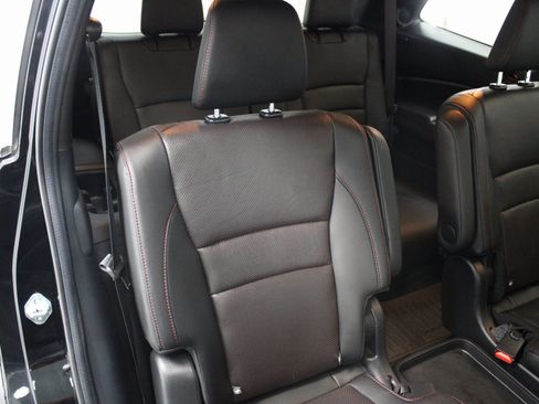 Used 2022 Honda Pilot Black Edition image 32