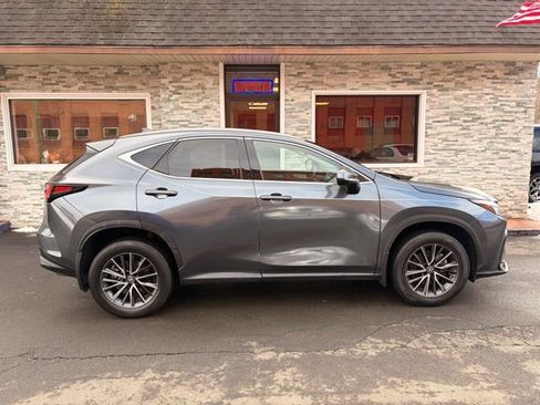 Used 2022 Lexus NX 350h AWD w/ Towing Package (2000 Lbs) image 4