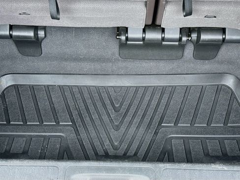 Used 2018 Honda Odyssey Elite image 8