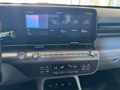 Used 2025 Hyundai Kona SEL image 18