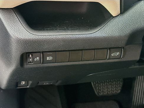 Used 2023 Toyota RAV4 XLE w/ Convenience Package AWD/4WD image 17