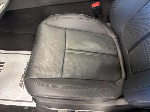 Used 2024 Jeep Wagoneer Series II w/ Premium Group I image 10