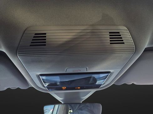 New 2026 Volkswagen Atlas SE image 56