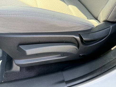 Used 2018 Hyundai Santa Fe Sport w/ Cargo Package AWD/4WD image 24