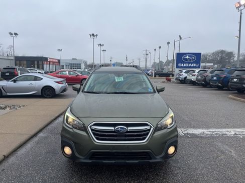 Used 2019 Subaru Outback 2.5i Limited w/ Popular Package #2 image 8