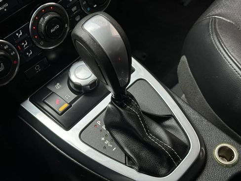 Used 2010 Land Rover LR2 HSE AWD/4WD image 38