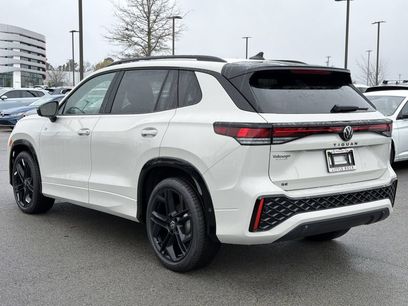 New 2026 Volkswagen Tiguan SE R-Line
