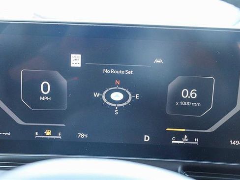 Used 2025 Kia Carnival SX image 22