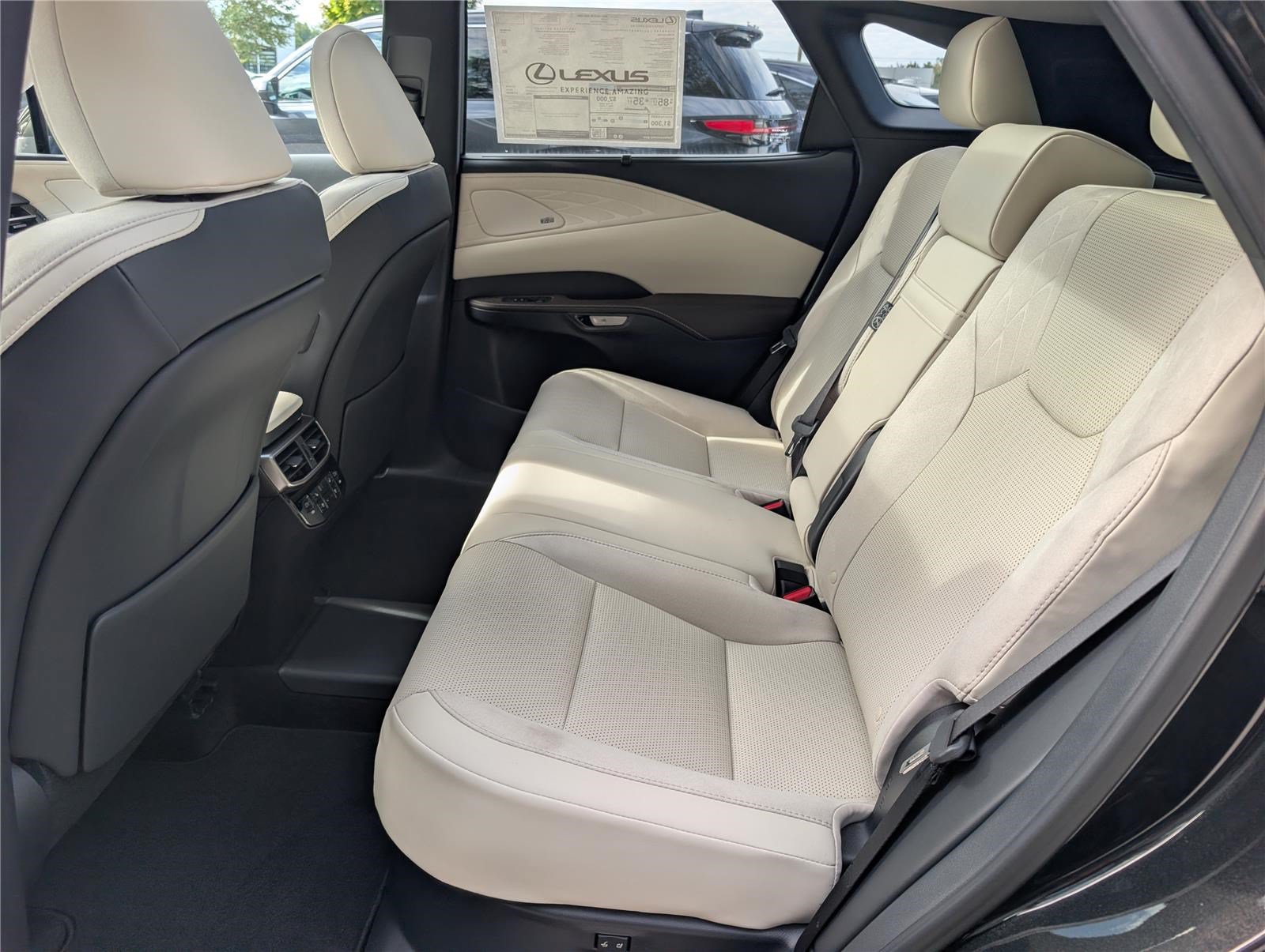 New 2026 Lexus RX 450h AWD w/ Convenience Package image 11