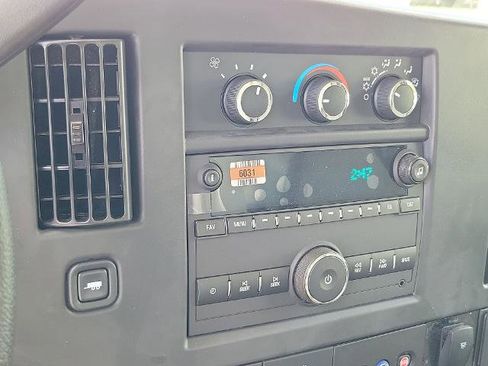 New 2025 Chevrolet Express 3500 w/ Power Convenience Package image 19