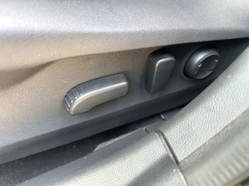 Used 2025 Subaru Outback Onyx Edition image 12