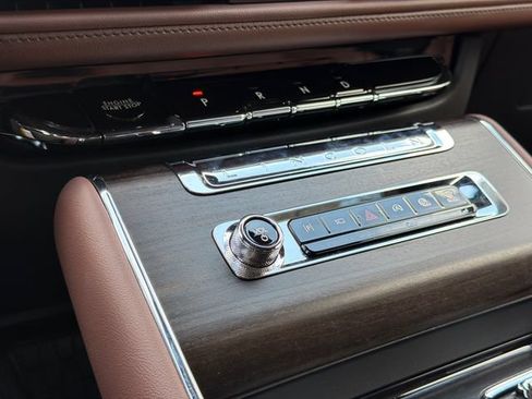 New 2027 Lincoln Aviator Reserve AWD/4WD image 29
