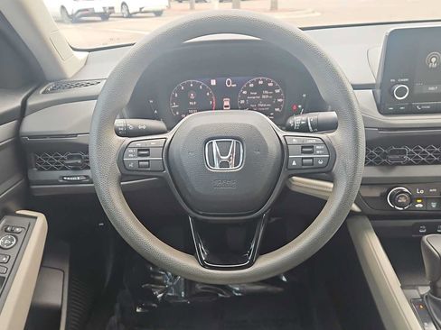 Used 2024 Honda Accord LX image 11