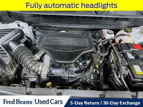 Used 2023 GMC Acadia AT4 w/ Preferred Package AWD/4WD image 40