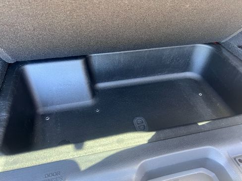 Certified 2025 Jeep Wrangler Sahara image 8