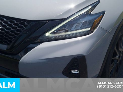 Used 2022 Nissan Murano SL AWD/4WD image 13