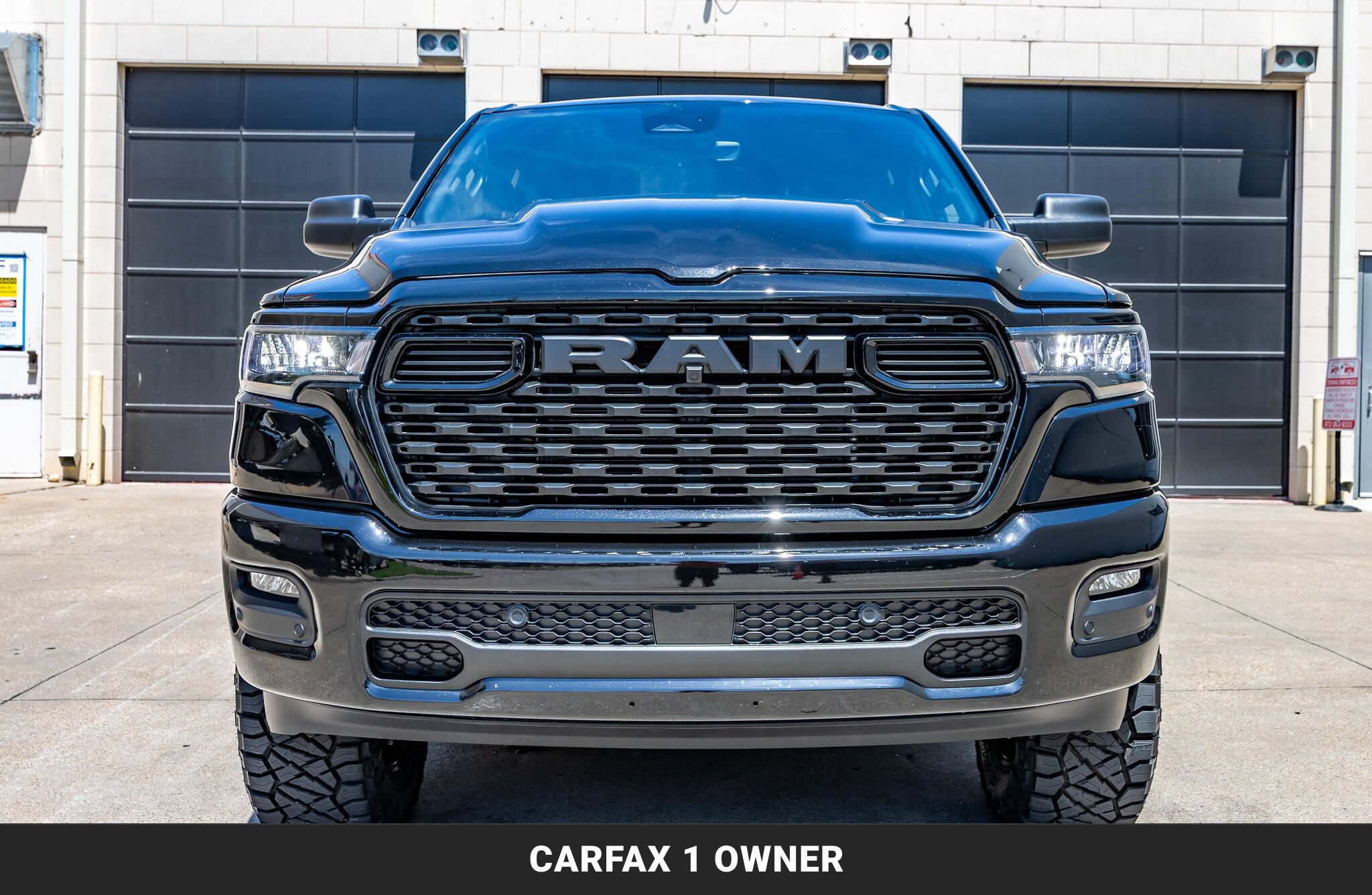 Used 2026 RAM 1500 Express AWD/4WD image 4