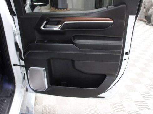 Used 2024 GMC Sierra 1500 Denali image 27
