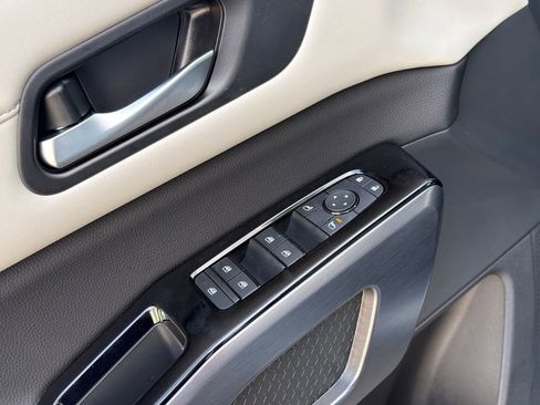 New 2026 Nissan Pathfinder SL FWD image 21