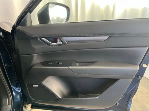 Used 2018 MAZDA CX-5 Touring w/ Preferred Equipment Package image 11