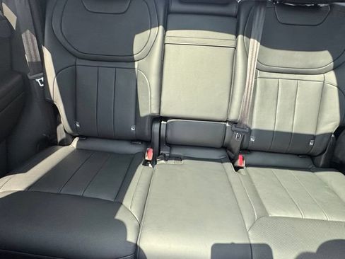 Used 2023 Land Rover Range Rover Sport SE Dynamic AWD/4WD image 30