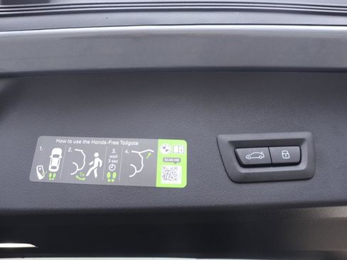 Used 2026 BMW X3 xDrive30 w/ Premium Package image 17