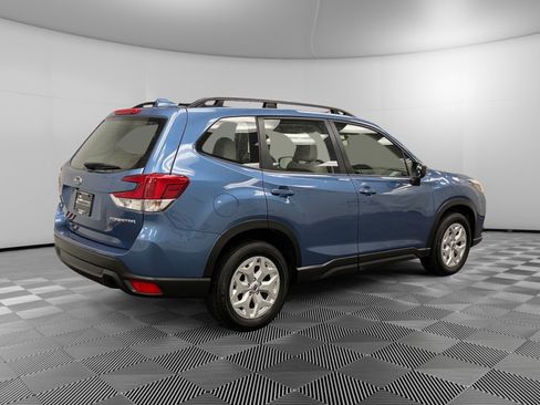 Used 2023 Subaru Forester image 5