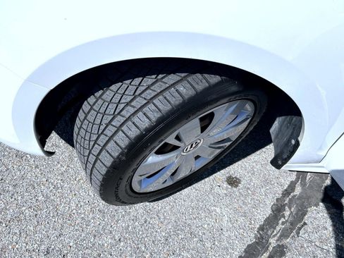 Used 2014 Volkswagen Jetta SE FWD image 25