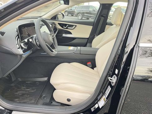 New 2026 Mercedes-Benz E 350 4MATIC Sedan image 21