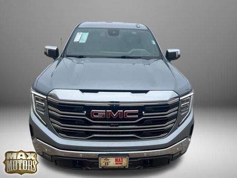 Used 2024 GMC Sierra 1500 SLT AWD/4WD image 5