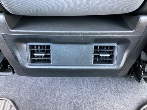 Used 2020 Chevrolet Silverado 1500 Custom w/ Custom Value Package RWD image 31